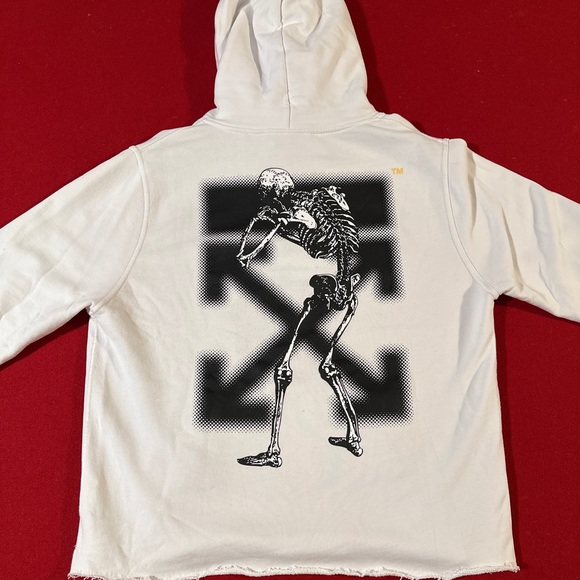 Off-white hoodie - Picture 2 of 6